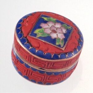 Vintage Cloisonné Enamel & Cinnabar Hinged Pill/Trinket Box, 1.25” x 1”